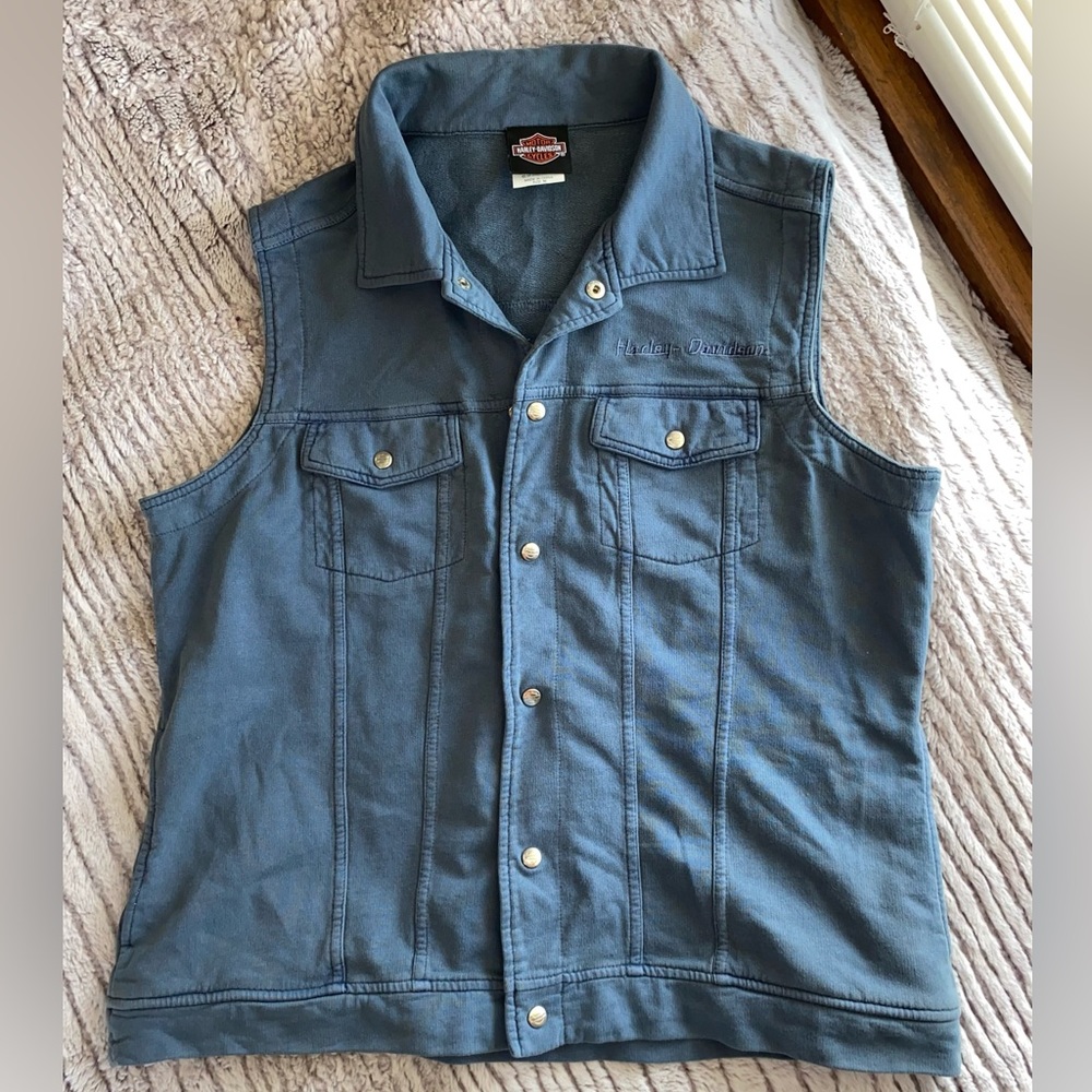 Harley Davidson Sleeveless Vest Size medium Embroidered biker men women